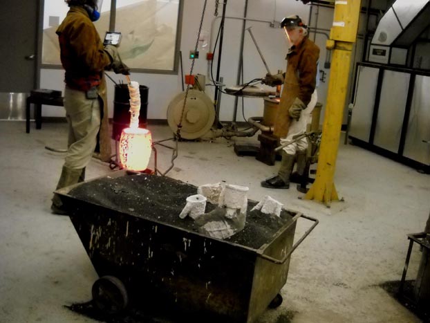 Bronze Casting - Checking Temperature